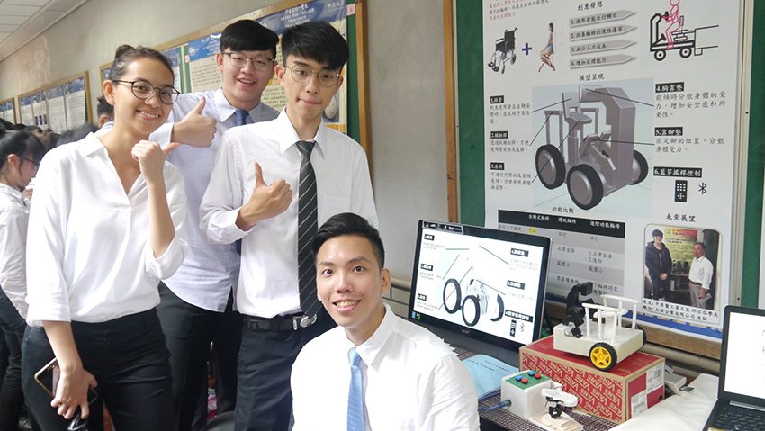 「醫工日」競賽為中原醫工一大特色，學生發揮所學與創意，以團隊合作的方式參賽。 中...